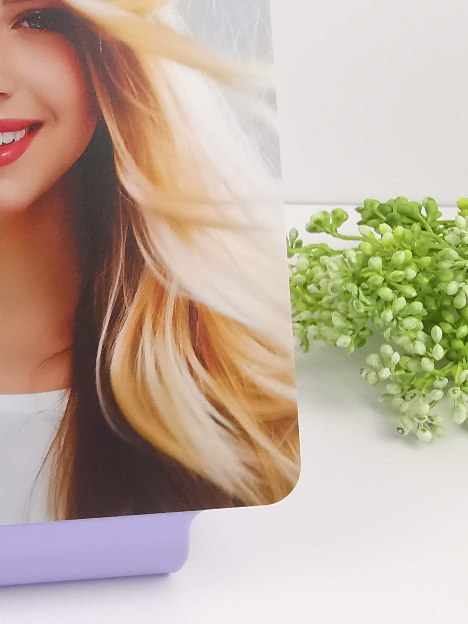 custom print frameless stand